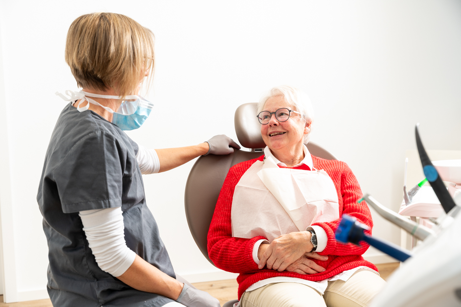 Zahnarztpraxis Katharina Jurisch, Kevelaer - Zahnbehandlung für Erwachsene, Jugendliche und Kinder